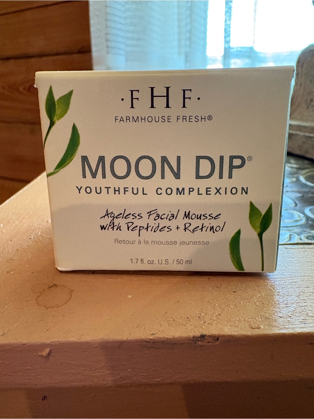 Farmhouse Fresh Moon Dip Youthful Complexion Ageless Facial Mousse - White